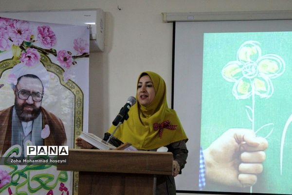 جشن سپاس معلم در آموزشگاه شهید فولادی 2 بوشهر