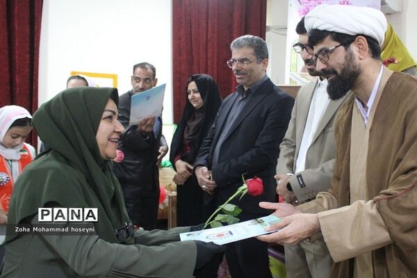 جشن سپاس معلم در آموزشگاه شهید فولادی 2 بوشهر