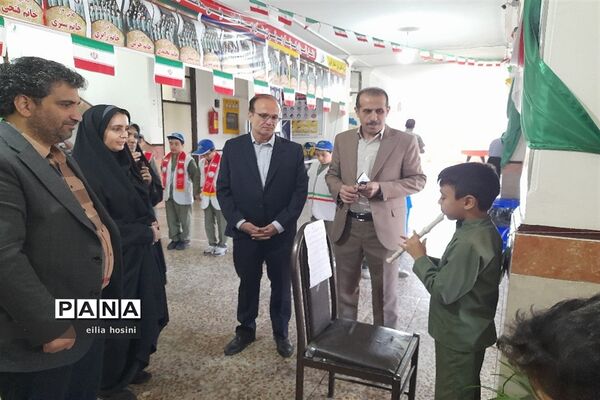 گرامیداشت  روز معلم و تقدیر از معلمان مدرسه ملاصدرا شهرستان قدس