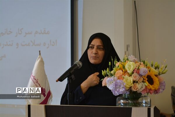 مراسم افتتاحیه برنامه های هفته سلامت در دبستان پسرانه راه رشد