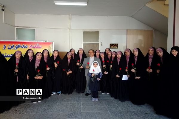 مراسم تجلیل از مقام معلم در منطقه 15