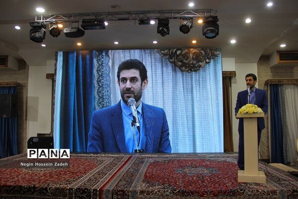 مراسم تجلیل ازمعلمان سرآمد شهرستان‌های استان تهران در اسلامشهر