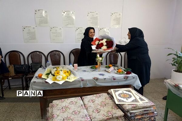 برگزاری  سالروز گرامیداشت هفته معلم در آموزشگاه الزهرا شهرستان نظرآباد