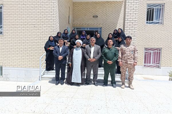 بزرگداشت مقام معلم در دبیرستان برکت خاتم