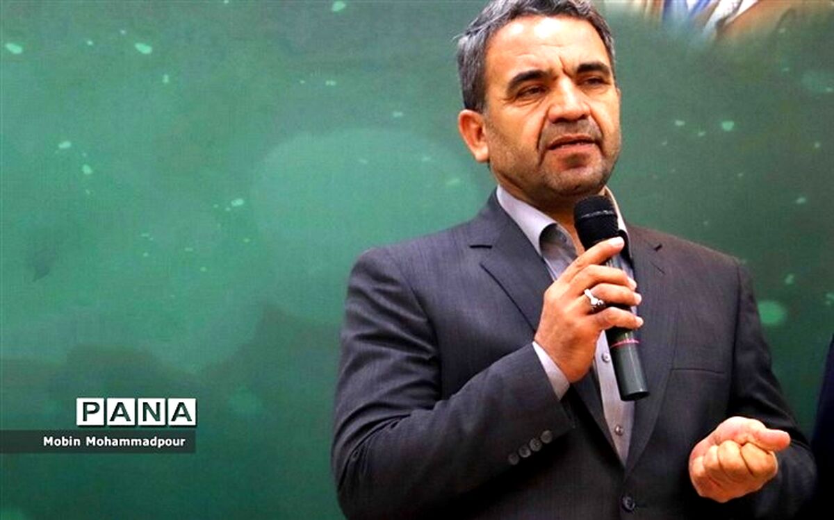 آینده جمهوری اسلامی، امانتی در دستان معلمان است