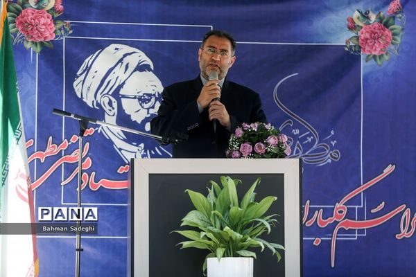 مراسم گلباران محل شهادت استاد مطهری