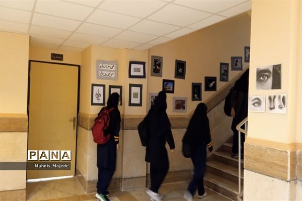 بازدید دانش‌آموزان مدرسه پاکان از هنرستان طوبی ملارد