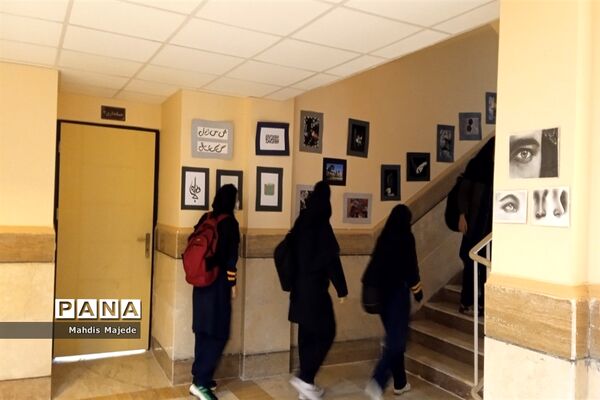 بازدید دانش‌آموزان مدرسه پاکان از هنرستان طوبی ملارد