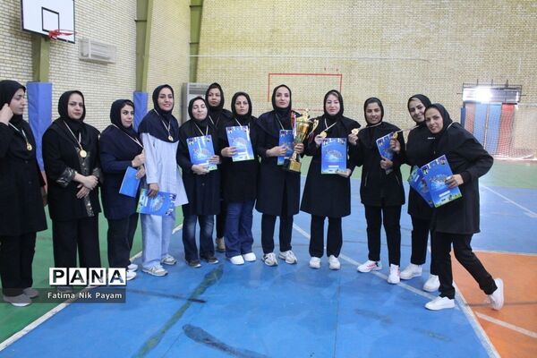 مسابقات فرهنگی بانوان استان بوشهر رشته والیبال