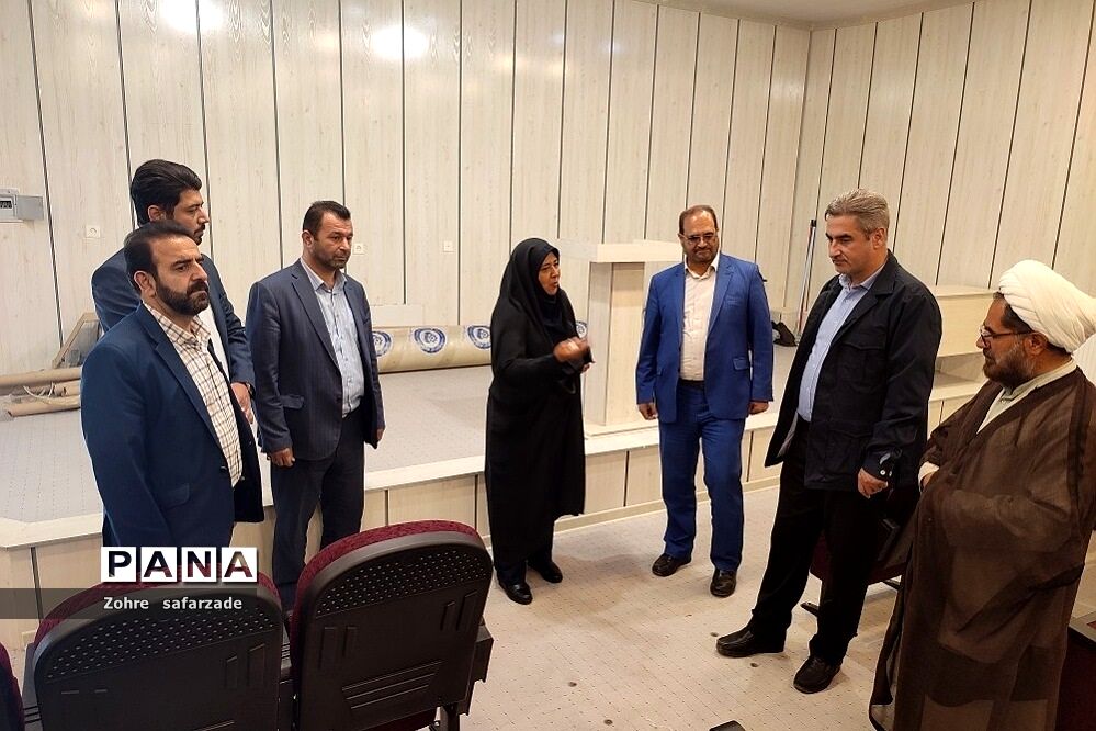 بازدید فرماندار شهرستان دماوند و بخشدار رودهن از  کانون تربیتی ‌حاج‌قاسم‌سلیمانی رودهن