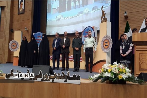 مراسم گرامیداشت مقام معلم و روز مشاور در مشهد