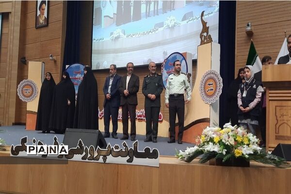 مراسم گرامیداشت مقام معلم و روز مشاور در مشهد
