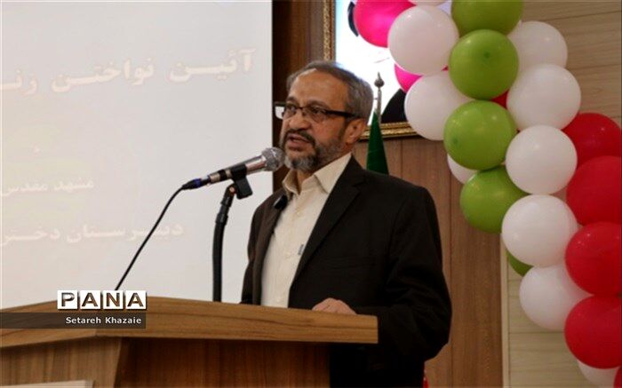 ۳۶ هزار شهید دانش‌آموز دفاع مقدس، تربیت یافته دست معلمان هستند