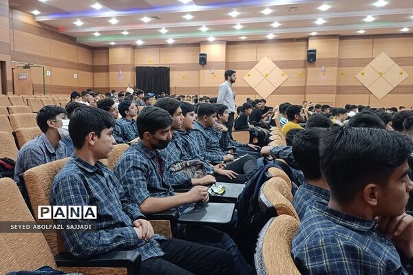 برگزاری همایش بزرگ هدایت تحصیلی در فشافویه