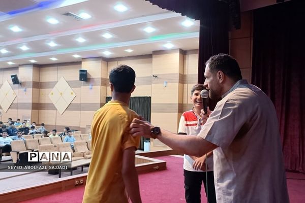 برگزاری همایش بزرگ هدایت تحصیلی در فشافویه