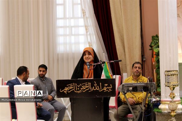 اختتامیه مسابقات قرآن عترت و نماز دانش‌آموزان دختر