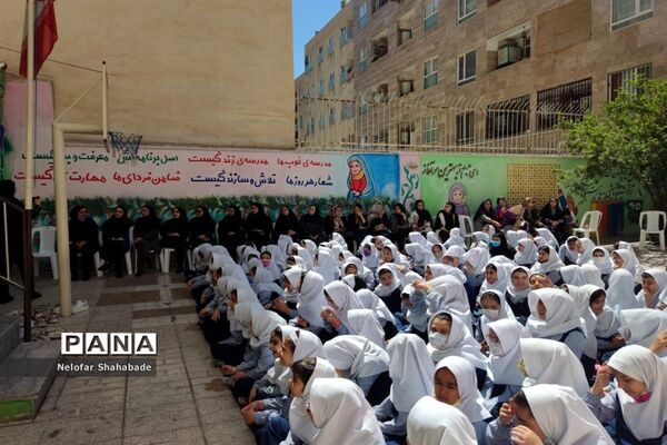 مراسم بزرگداشت روز معلم در مدارس شهرستان ملارد