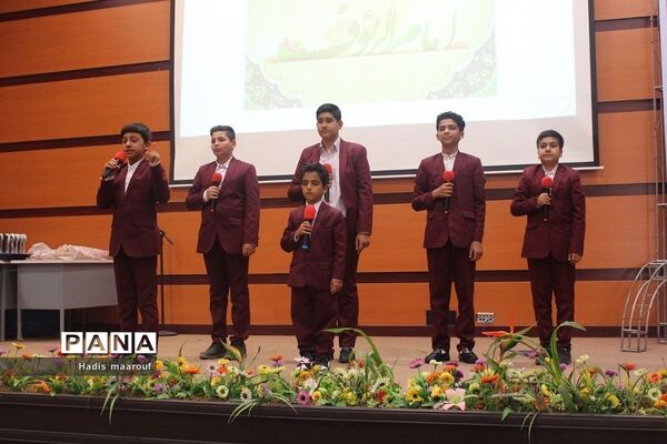 همایش تجلیل از معلمان و دانش‌آموزان برتر مدرسه شهید کلاهدوز