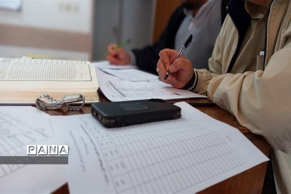 رقابت بیش از ۳۰۰ دانش‌آموز شهرستان نظرآباد در مسابقات قرآن، عترت و نماز