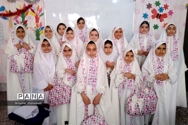 جشن تکلیف نومکلفان مدرسه مریم ملارد