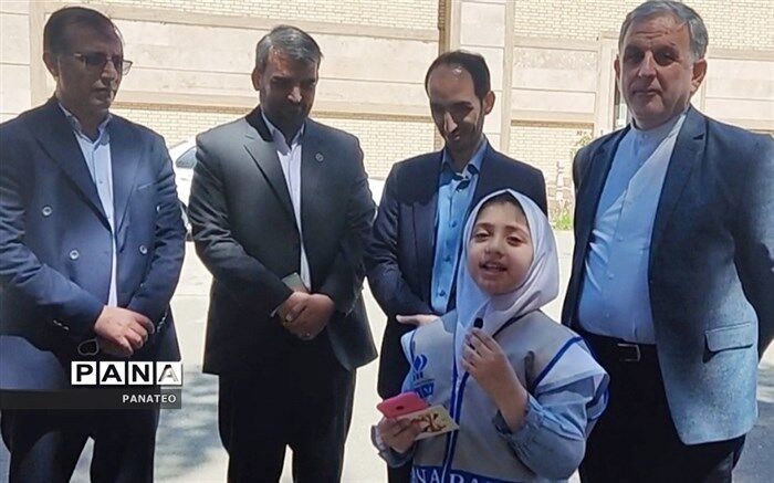 مراسم تقدیر از معلمان نمونه شهریار با حضور معاون آموزش متوسطه وزارت آموزش وپرورش/ فیلم