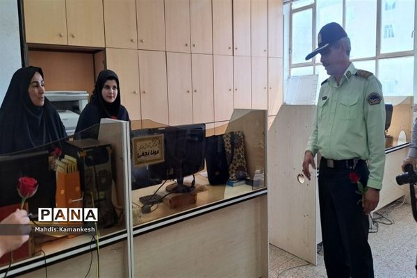 تبریک عوامل نیروی انتظامی شهرستان پاکدشت به‌مناسبت هفته معلم