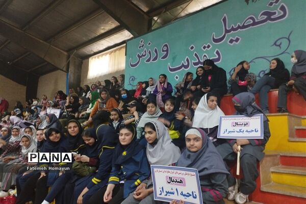 جشنواره فرهنگی ورزشی دختران مقطع ابتدایی استان فارس به میزبانی ناحیه 3 شیراز