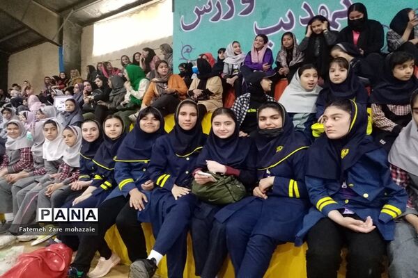 جشنواره فرهنگی ورزشی دختران مقطع ابتدایی استان فارس به میزبانی ناحیه 3 شیراز