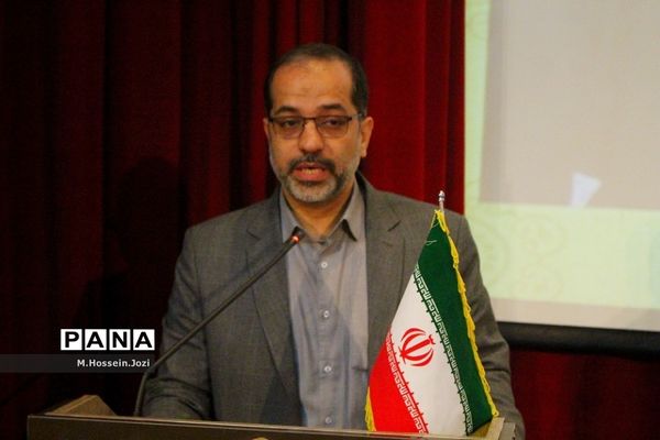 همایش «معلمان هویت ساز» در کانون مریم قم