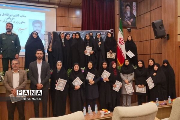 تجلیل از مقام شامخ معلم در دماوند