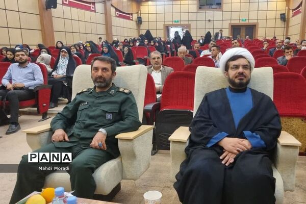 تجلیل از مقام شامخ معلم در دماوند