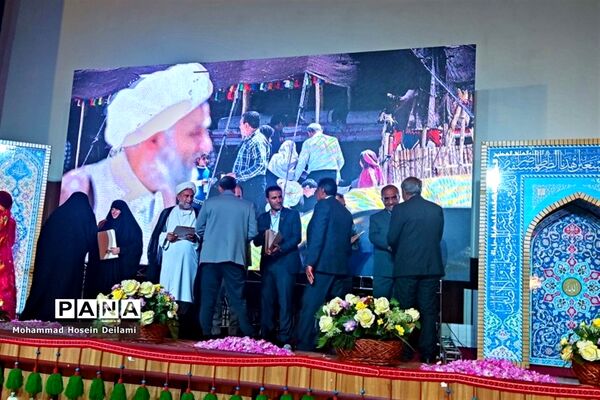 اجلاسیه استانی نماز دانش‌آموزی در آموزش و پرورش فارس