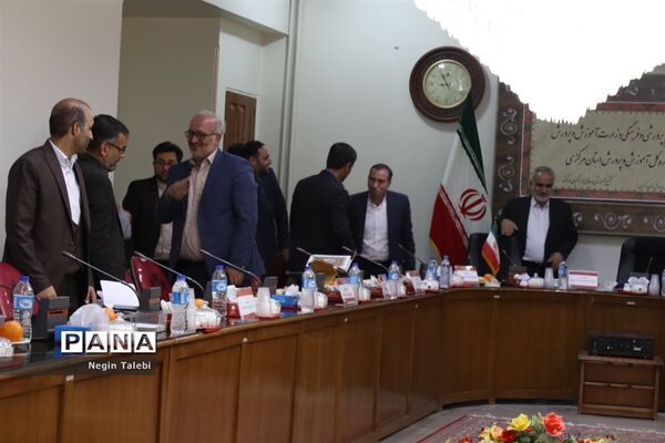 جلسه مشترک شورای معاونان با حضور معاون پرورشی و فرهنگی وزارت آموزش‌و پرورش