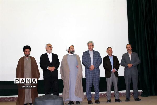 همایش تجلیل از مقام معلم با حضور معاون پرورشی و فرهنگی وزارت آموزش و پرورش