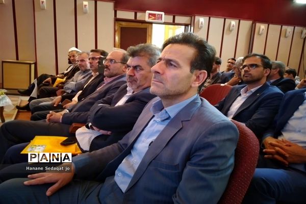 اجلاسیه استانی نماز دانش‌آموزی آموزش و پرروش فارس