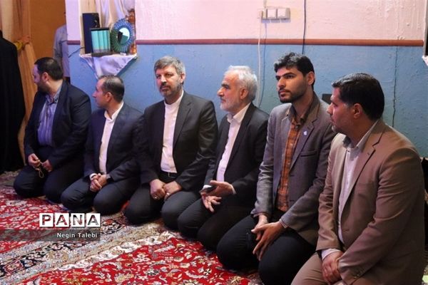 بازدید معاون پرورشی و فرهنگی وزارت آموزش‌ و پرورش از نمایشگاه مفهومی و قرآنی