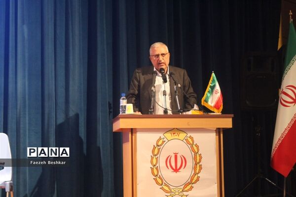 آیین گرامیداشت مقام معلم  و تجلیل از معلمان نمونه  شهرستان ساری