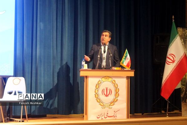 آیین گرامیداشت مقام معلم  و تجلیل از معلمان نمونه  شهرستان ساری