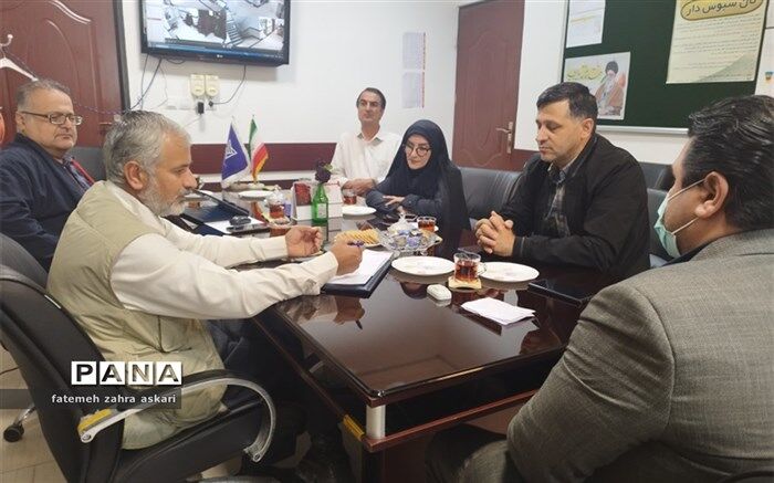 میزان باروری کلی و شاخص رشد جمعیت در گلوگاه رو به کاهش است