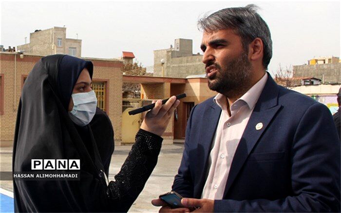 بهره‌گیری از حضور دانشجو معلمان در مدارس، نوعی کارورزی تربیتی است