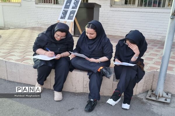رصد ستارگان در دبیرستان شهیده معصومه قزوینی منطقه ۱۳