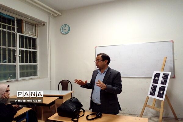 رصد ستارگان در دبیرستان شهیده معصومه قزوینی منطقه ۱۳