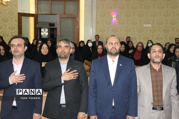 تجلیل از مدیران و معلمان برتر شهرستان پردیس با حضور مدیرکل شهرستان‌های استان تهران