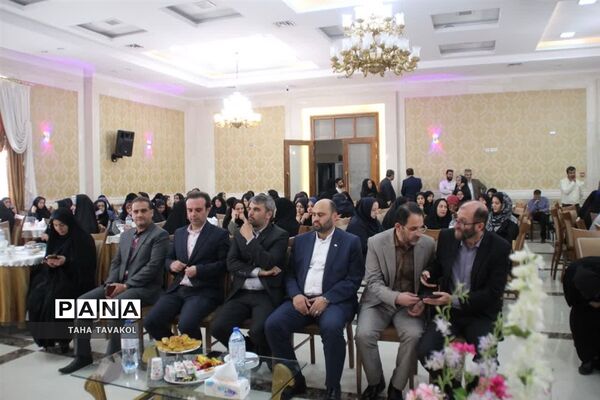 تجلیل از مدیران و معلمان برتر شهرستان پردیس با حضور مدیرکل شهرستان‌های استان تهران