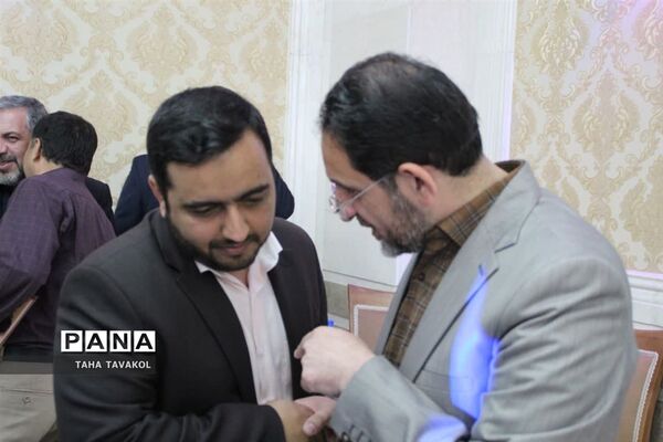تجلیل از مدیران و معلمان برتر شهرستان پردیس با حضور مدیرکل شهرستان‌های استان تهران
