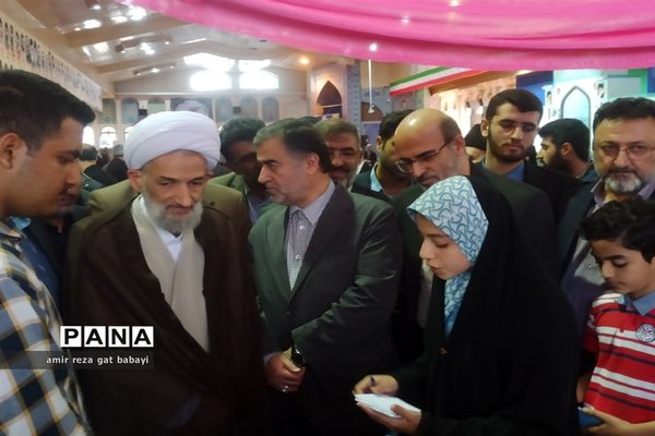 میز خدمت آموزش و پرورش استان مازندران در نماز جمعه ساری