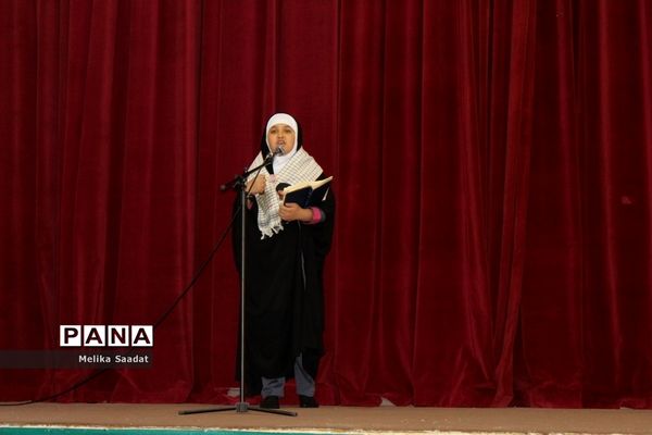 تجلیل از فرهنگیان بسیجی استان بوشهر