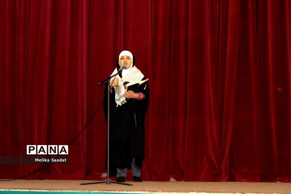 تجلیل از فرهنگیان بسیجی استان بوشهر