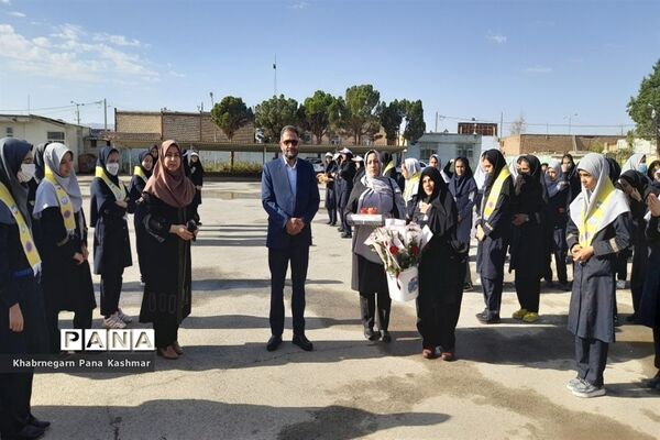 گرامیداشت هفته معلم در مدارس دخترانه کاشمر