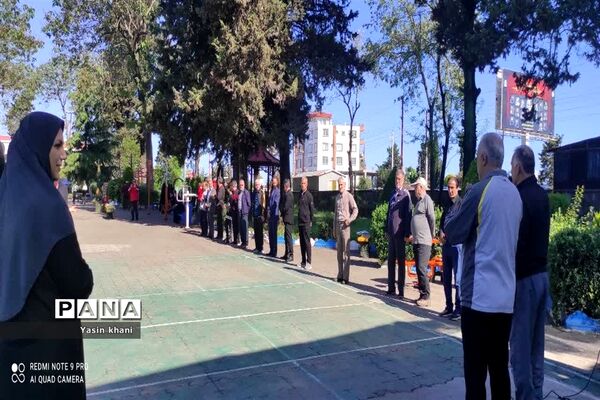 بزرگداشت هفته مقام معلم همایش پیاده‌روی فرهنگیان شهرستان عباس‌آباد